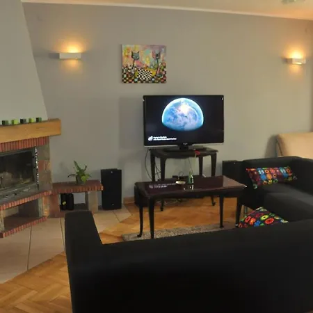 Anton House 3*