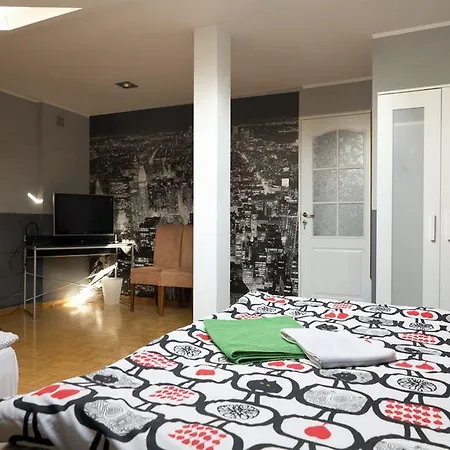 Guest house Anton House Warsaw
