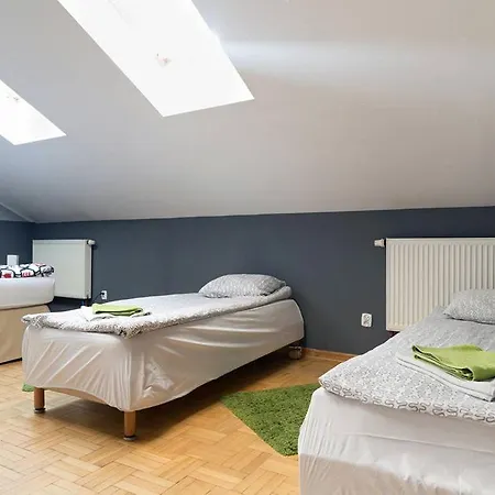 Guest house Anton House Warsaw