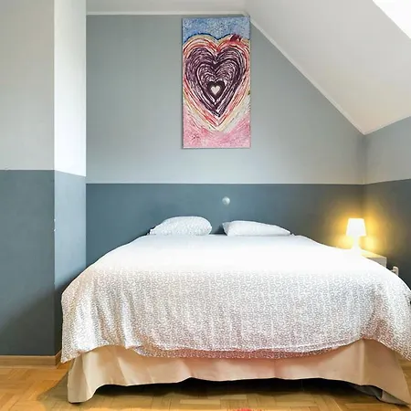 Guest house Anton House 3*