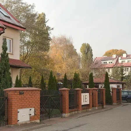 Guest house Anton House Warsaw