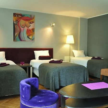 Guest house Anton House Warsaw